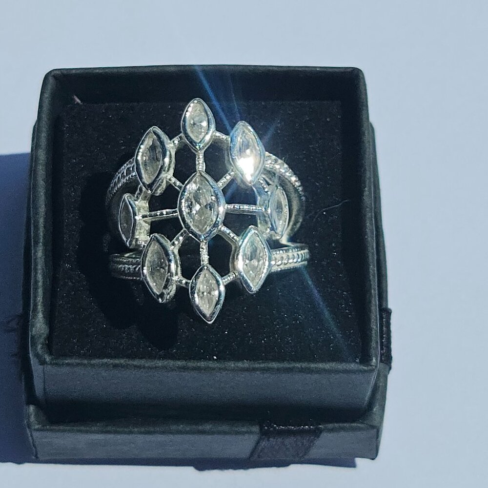 Vintage Marked 925 Sterling Silver Size 9 Marsala Ring